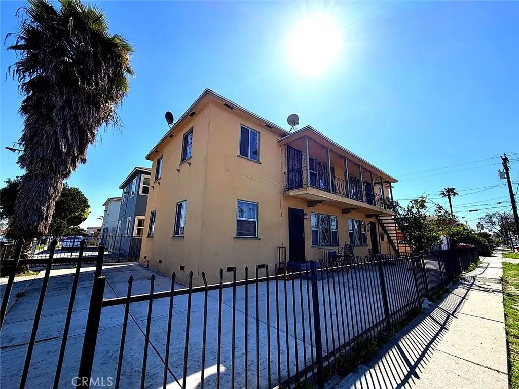 10000 State, Lynwood, CA 90262
