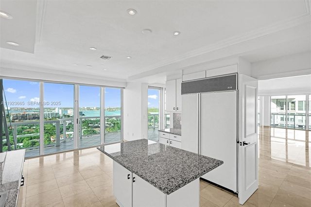 10101 Collins Ave 17A, Bal Harbour, FL 33154