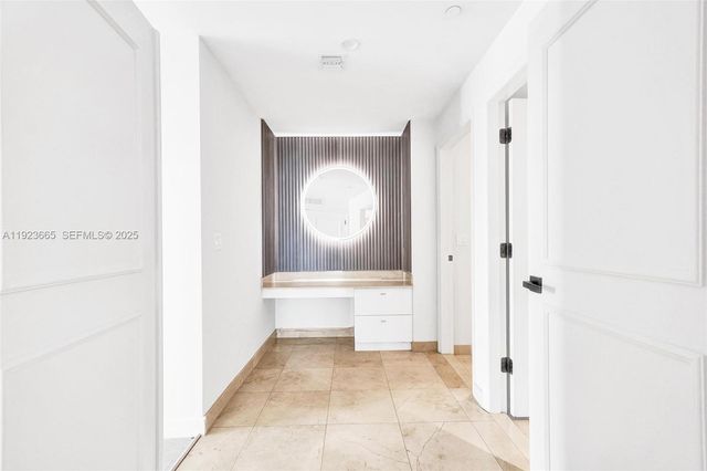 10101 Collins Ave 17A, Bal Harbour, FL 33154