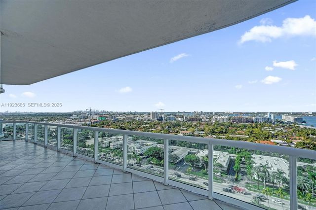 10101 Collins Ave 17A, Bal Harbour, FL 33154