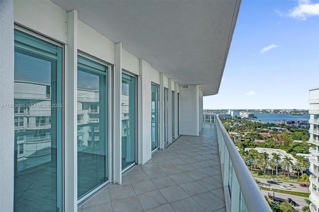 10101 Collins Ave 17A, Bal Harbour, FL 33154