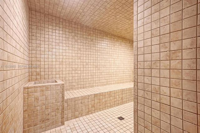 10101 Collins Ave 17A, Bal Harbour, FL 33154