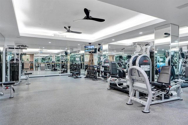 10101 Collins Ave 17A, Bal Harbour, FL 33154