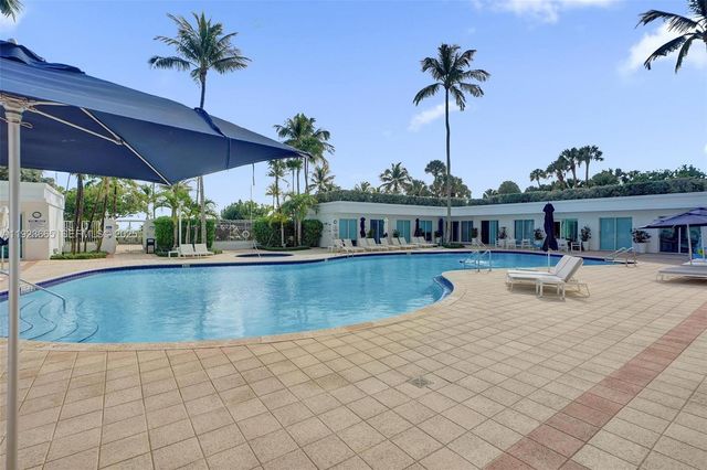 10101 Collins Ave 17A, Bal Harbour, FL 33154