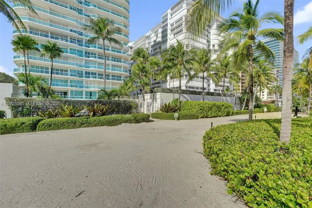 10101 Collins Ave 17A, Bal Harbour, FL 33154