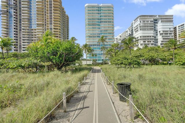 10101 Collins Ave 17A, Bal Harbour, FL 33154