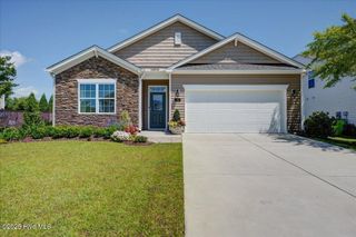 731 Lake Tyler Drive, New Bern, NC 28560