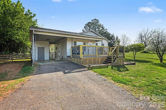 780 Saint James Church Road, Newton, NC 28658