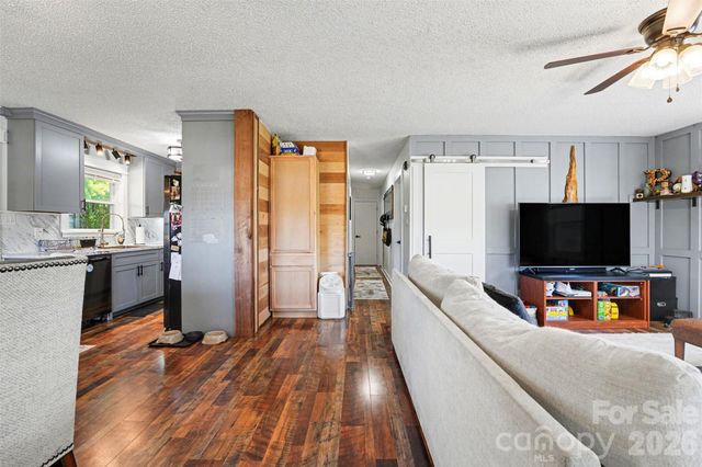 780 Saint James Church Road, Newton, NC 28658