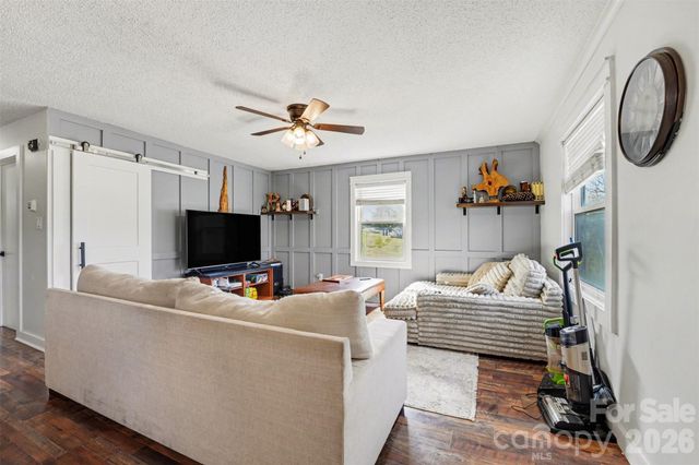 780 Saint James Church Road, Newton, NC 28658