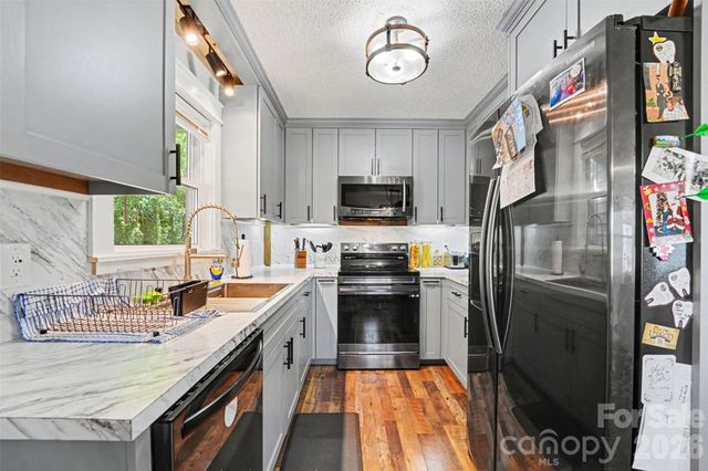 780 Saint James Church Road, Newton, NC 28658