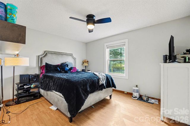 780 Saint James Church Road, Newton, NC 28658