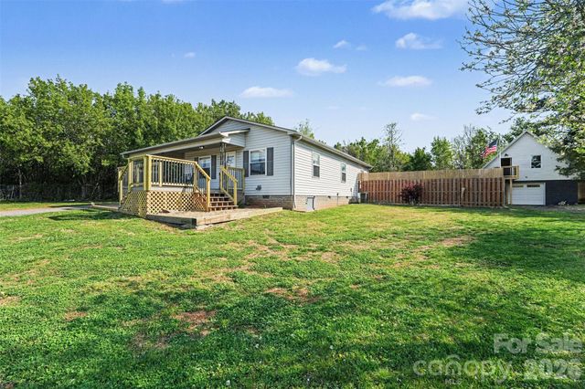 780 Saint James Church Road, Newton, NC 28658