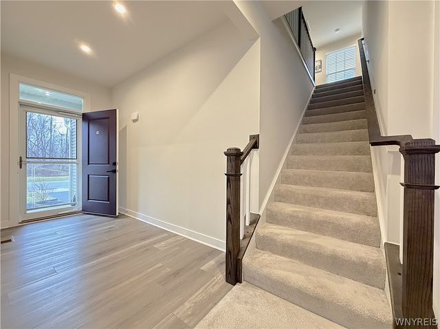 38 Sierra Drive, Amherst, NY 14228