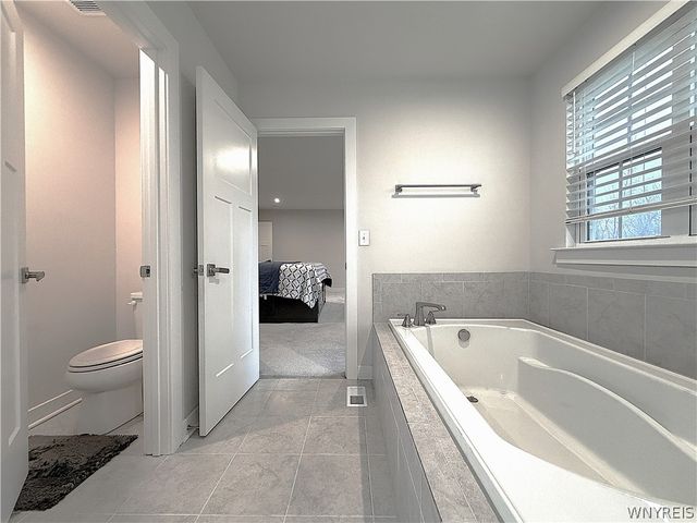 38 Sierra Drive, Amherst, NY 14228