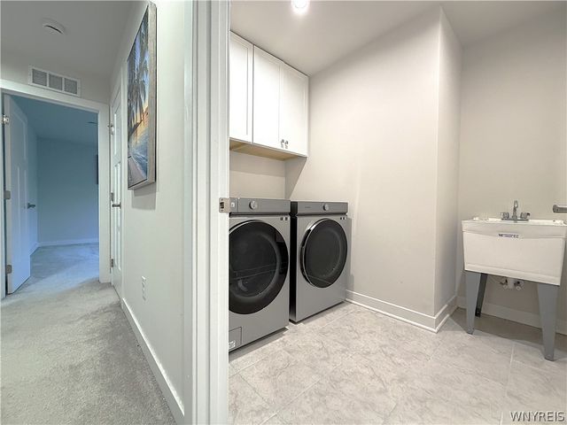 38 Sierra Drive, Amherst, NY 14228