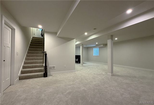 38 Sierra Drive, Amherst, NY 14228