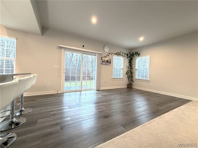 38 Sierra Drive, Amherst, NY 14228