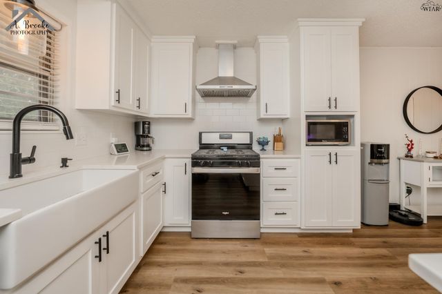 901 MIMOSA STREET, Burkburnett, TX 76354