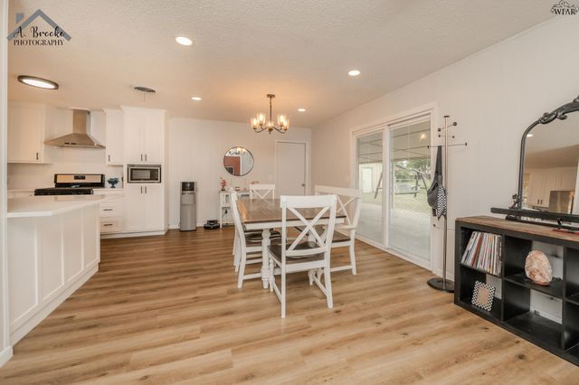 901 MIMOSA STREET, Burkburnett, TX 76354