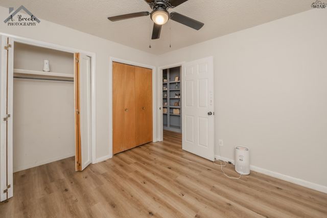 901 MIMOSA STREET, Burkburnett, TX 76354