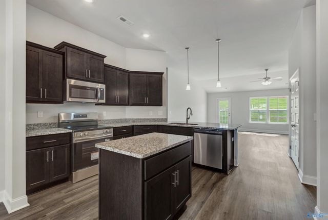 316 Carnation Avenue, Meridianville, AL 35759