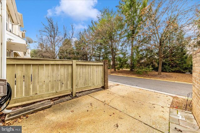 8812 DOWLING PARK PL, Gaithersburg, MD 20886