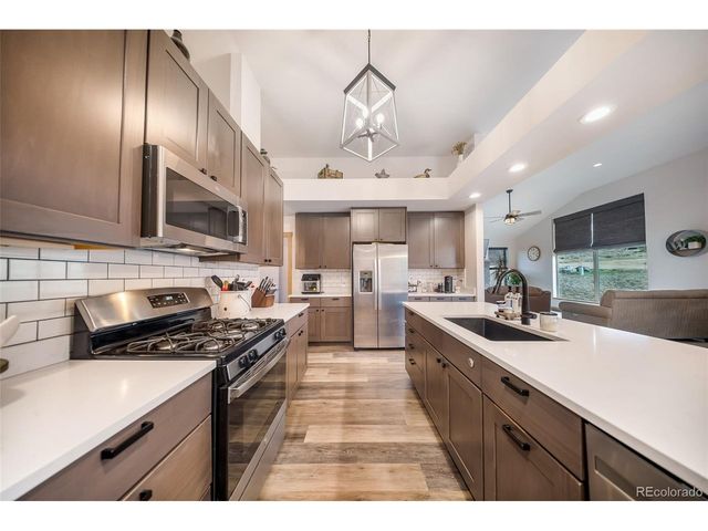 555 E Sumner Ave, Hot Sulphur Springs, CO 80451