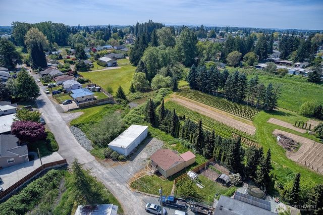 325 N Hawthorne Street, Burlington, WA 98233