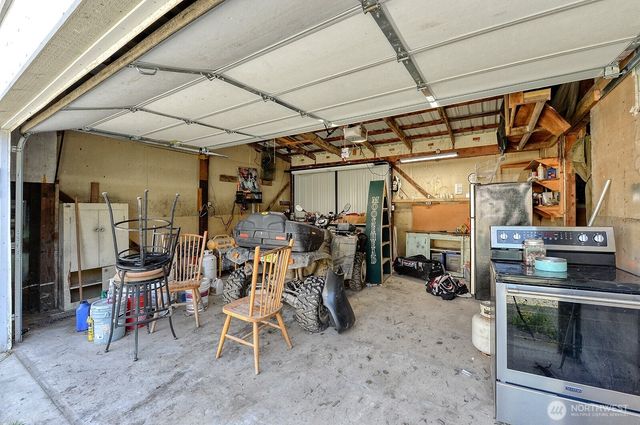 325 N Hawthorne Street, Burlington, WA 98233