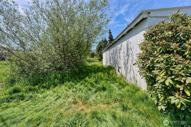 325 N Hawthorne Street, Burlington, WA 98233