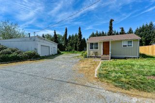 325 N Hawthorne Street, Burlington, WA 98233