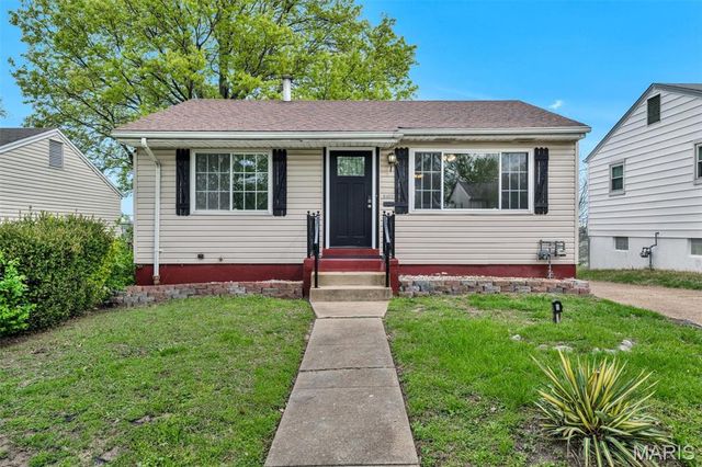 6453 Colletta Drive, St Louis, MO 63139