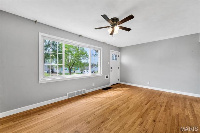 6453 Colletta Drive, St Louis, MO 63139