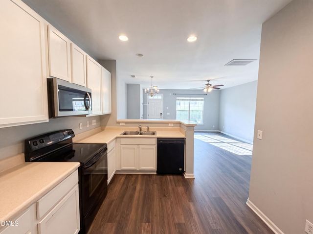 1121 Consortium Drive 114, Raleigh, NC 27603