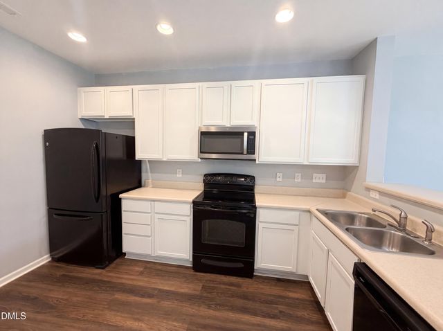 1121 Consortium Drive 114, Raleigh, NC 27603
