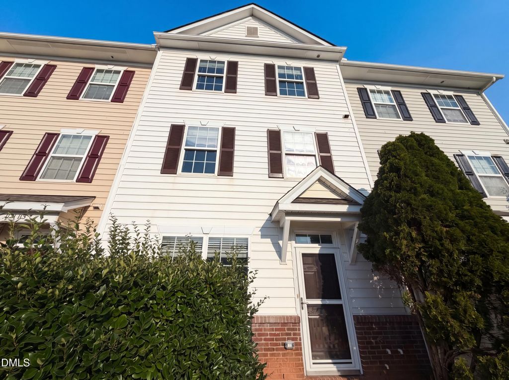 1121 Consortium Drive 114, Raleigh, NC 27603