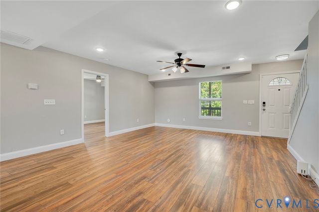 220 Mercury St, Petersburg, VA 23803