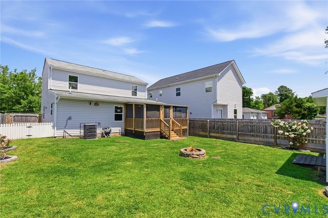 220 Mercury St, Petersburg, VA 23803
