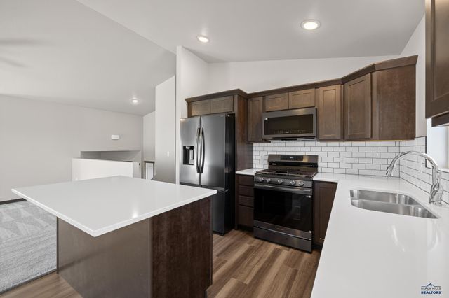 24001 CINCH CT, Rapid City, SD 57701