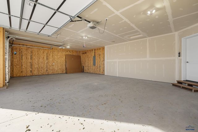 24001 CINCH CT, Rapid City, SD 57701