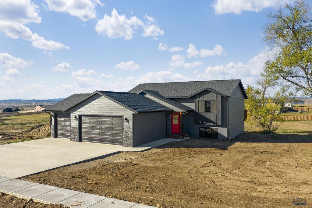 24001 CINCH CT, Rapid City, SD 57701