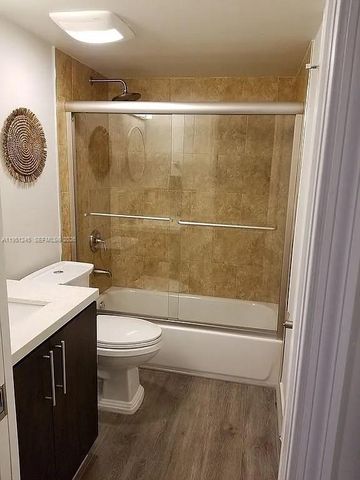 15539 N Miami Lakeway N 203-22, Miami Lakes, FL 33014