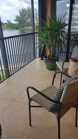 15539 N Miami Lakeway N 203-22, Miami Lakes, FL 33014