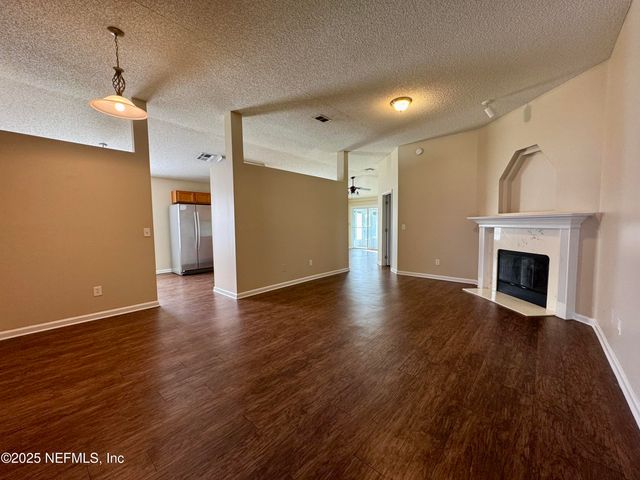 1207 STERN Way, Fleming Island, FL 32003