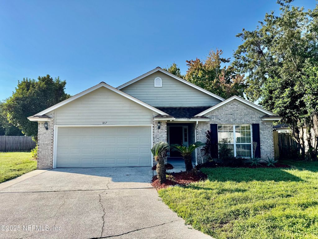 1207 STERN Way, Fleming Island, FL 32003