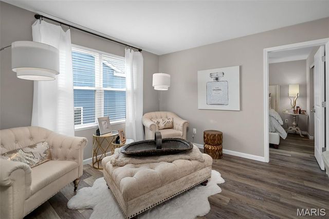 318 Regents Park Avenue, Wentzville, MO 63385