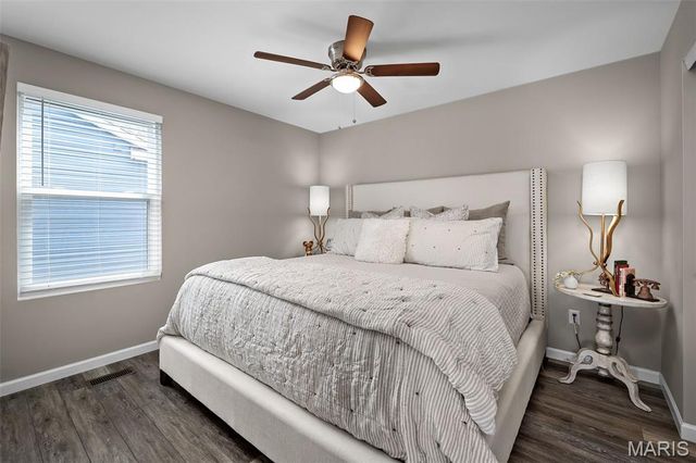 318 Regents Park Avenue, Wentzville, MO 63385