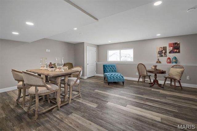 318 Regents Park Avenue, Wentzville, MO 63385
