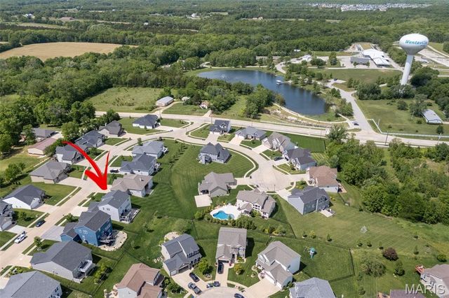 318 Regents Park Avenue, Wentzville, MO 63385